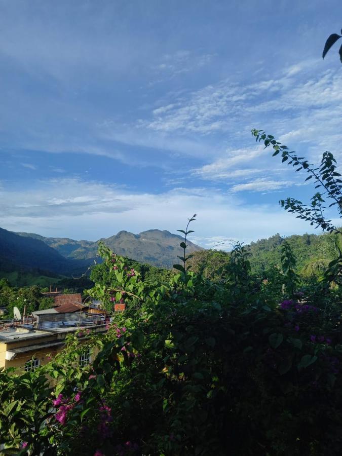 Hotel Rabin Itzam Lanquin Ngoại thất bức ảnh